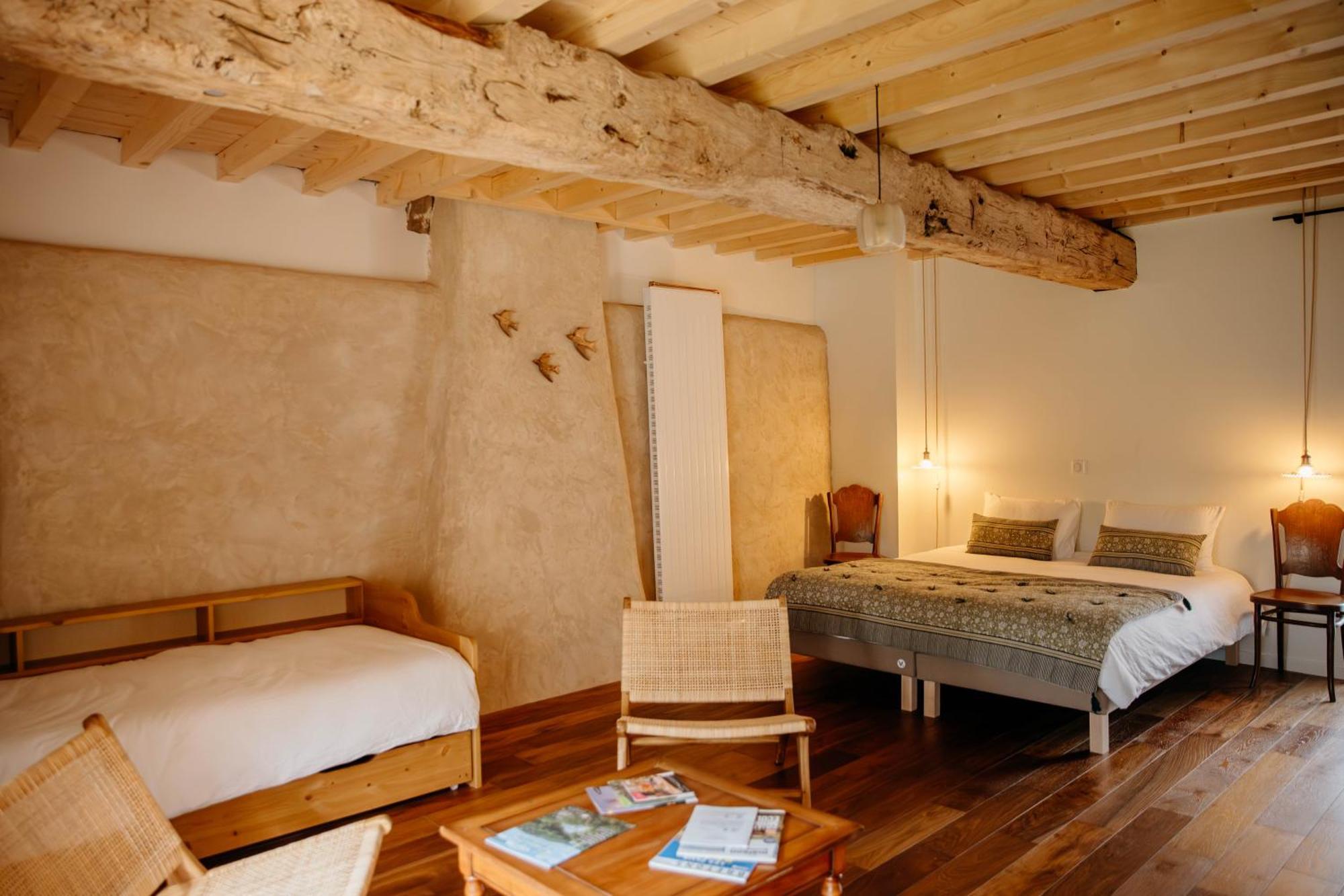 Les Bucoliques De La Noe Hotell Goven Exteriör bild